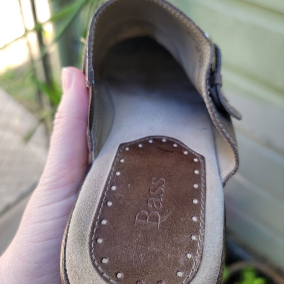 Used Women's Light Tan Brown Leather Clog Slide On Mule Size 8.5 with Buckle - Picture 11 of 11